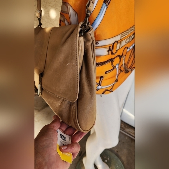 RETRO VINTAGE 1970’S LEATHER CARPETBAGS OF AMERICA BAG, Free Scarf Top - Picture 11 of 16